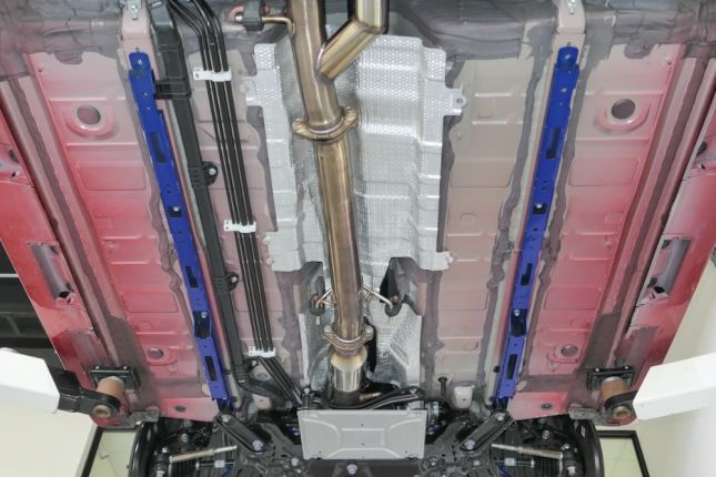 Hardrace - Middle Lateral Brace Toyota Yaris / vitz