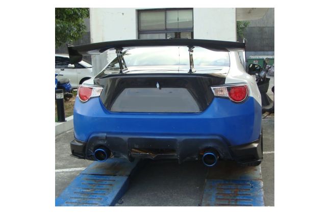 Aerodynamics - Bumper Caps Rear PU (GT86)
