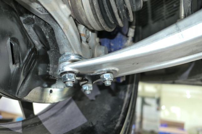 Hardrace - Front Lower Arm Volkswagen, Audi, Skoda