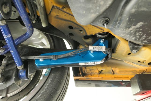 Hardrace - Rear Trailing Arm Reinforcement Brace Ford Focus