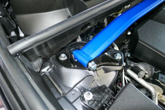 Hardrace - Front Strut Brace Toyota RAV4