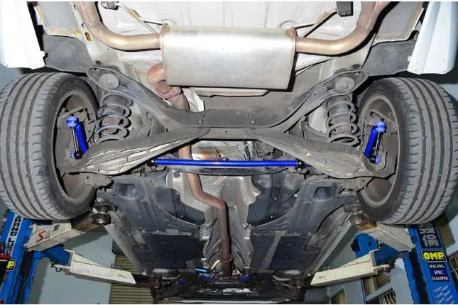 Hardrace - tugevdatud tagumine stabilisaatorivarras Ford, Volvo