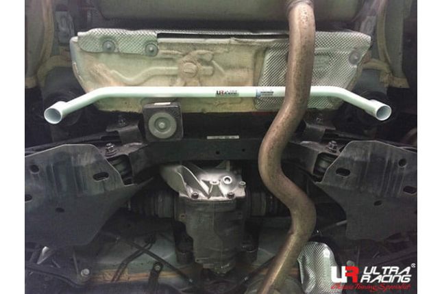 Ultra Racing - BMW F32 435 3.0TT 13+ UltraRacing 2P Rear Lower Bar 3289