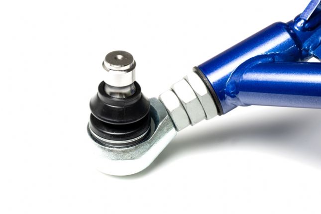 Hardrace - tagumine ülemine kaldevarras Toyotale, Subarule