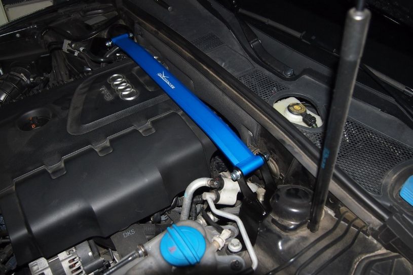 Hardrace - Front Strut Brace Audi A4