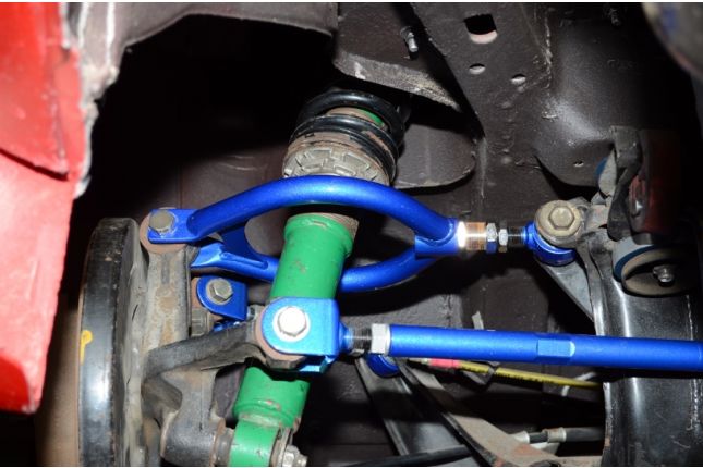 Hardrace - tagumise ülemise kaldenurga komplekt Nissan 240SX, Skyline, Z-seeria