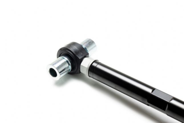 Hardrace - esimene alumine õõtshoob - reguleeritav Nissan Skyline