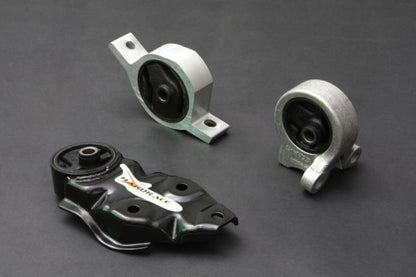 Hardrace - Hardeni mootorikinnitus Nissan March