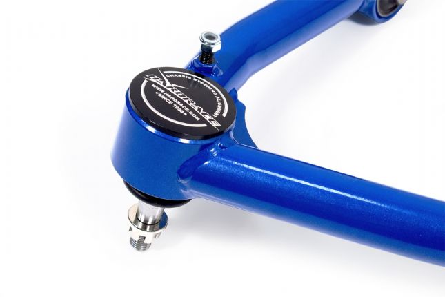 Hardrace - Toyota Hiluxi esimene ülemine õõtshoob