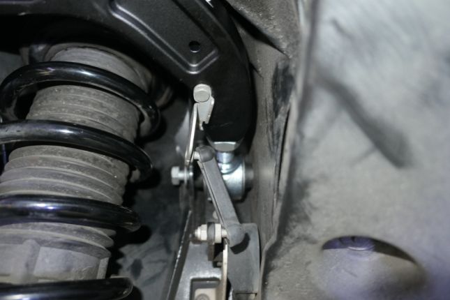 Hardrace - esiosa ülemise kaldenurga komplekt BMW 5. seeria, 6. seeria