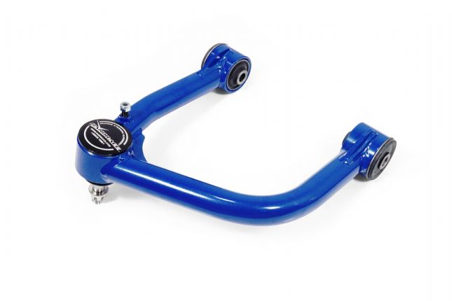 Hardrace - Toyota Hiluxi esimene ülemine õõtshoob