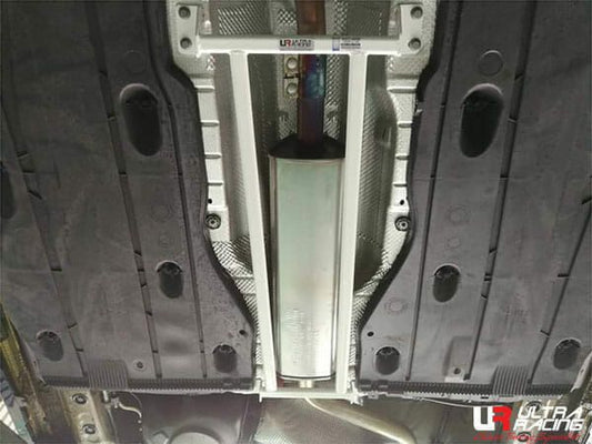 Ultra Racing - Skoda Octavia (MK3/TYP 5E) 2.0TSI 2WD 12+ UltraRacing 4-Point Mid Lower Brace (3105) - URTW-ML4-3105