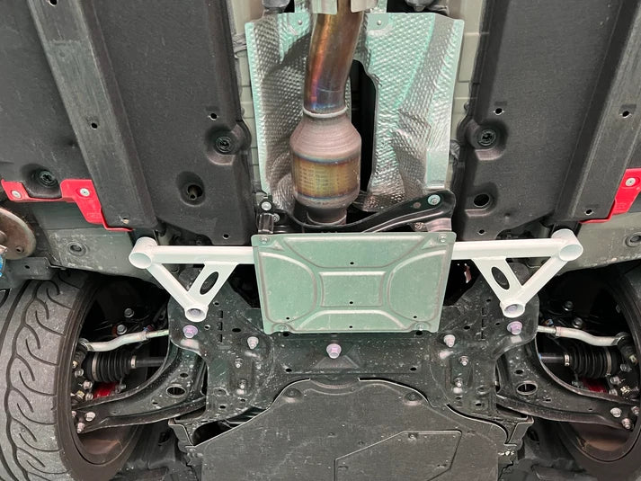 Ultra Racing - Toyota Yaris GR XP210 20+ 4P UR Front Lower Brace 4265 - LA4-4265 - UR-LA4-4265
