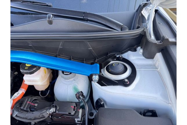 Hardrace - esiamordi tugivarras Hyundai Tucson