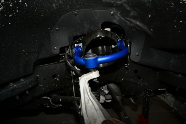 Hardrace - Ford F-seeria esimene ülemine õõtshoob