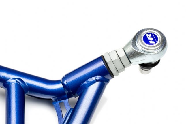 Hardrace - tagumine ülemine kaldevarras Toyotale, Subarule