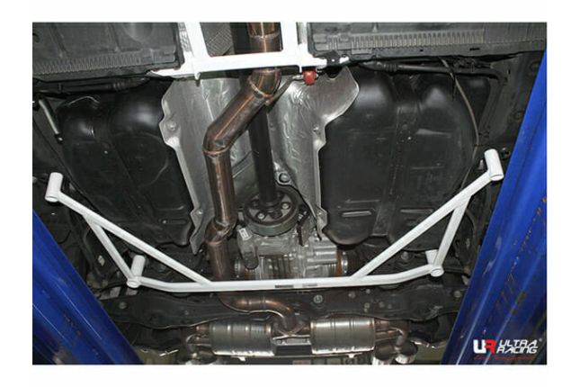 Ultra Racing - Audi A3 (TYP 8V) 2.0 TDI /VW Golf GTI MK7 2.0 TSI 13-20 UltraRacing 4P Rear Lower Bar (3612) - URKR-RL4-3612